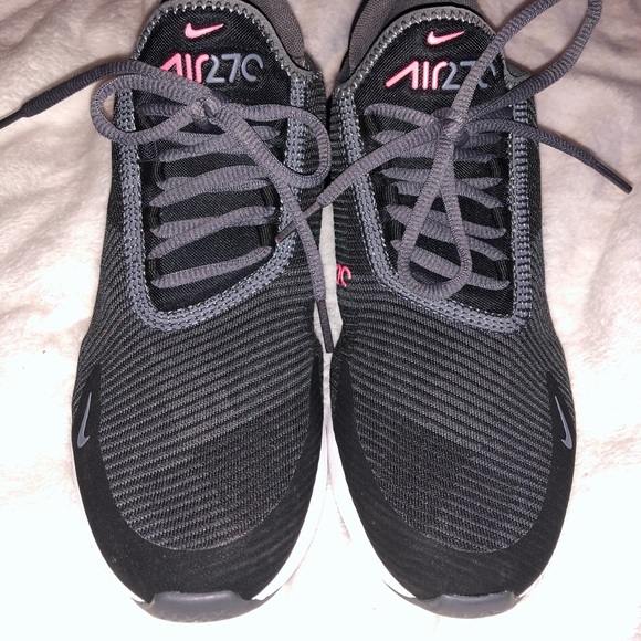 air max 270 wide feet